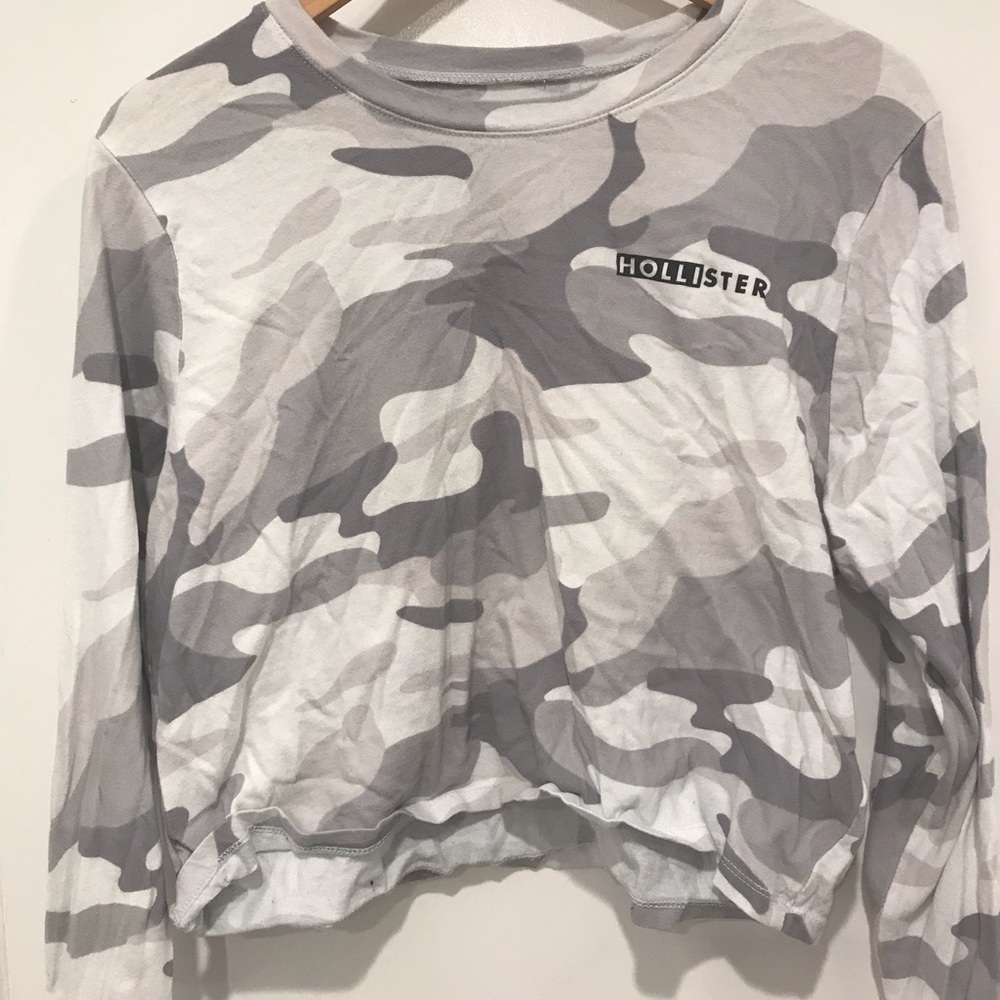Hollister shirt